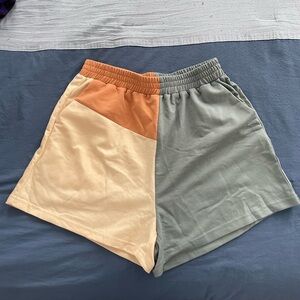 Colorblock Women's Casual Shorts - Peach, Orange & Sage